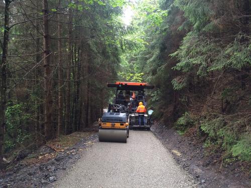 Realizare drumuri forestiere in comuna Margau4
